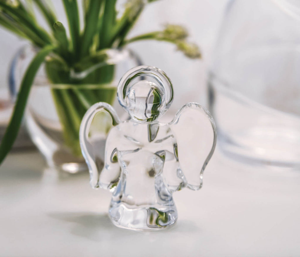 Angel, Small view 3