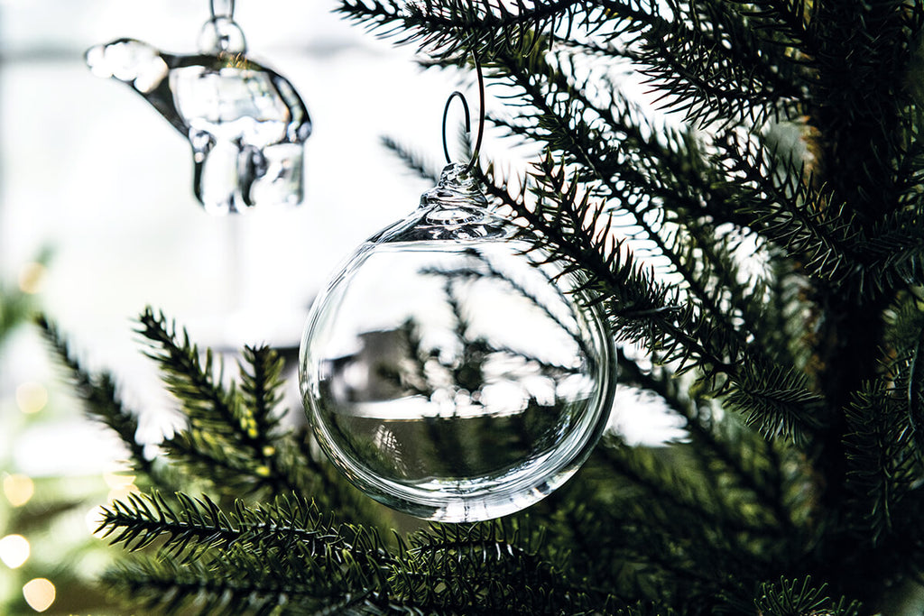 Round Ornament view 4